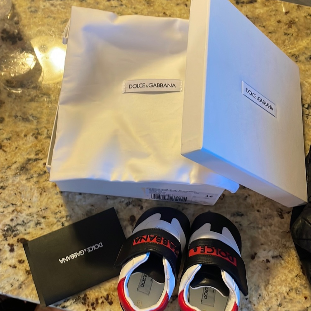 Baby dolce & gabbana shoe
